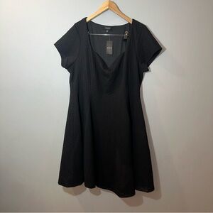 Torrid plus size 2 black skater dress